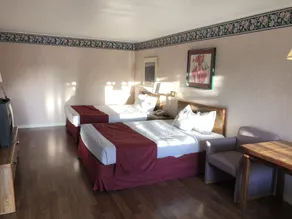 Travelodge by Wyndham Mackinaw City - Rom
