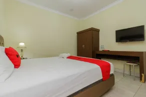 RedDoorz @ Malalayang 2 Manado - Room