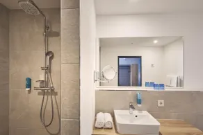 Best Western Hotel Arabellapark Muenchen - Bathroom