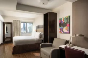 Embassy Suites by Hilton New York Manhattan Times Square - Chambre