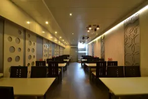 Hotel Central Residency - Restaurant