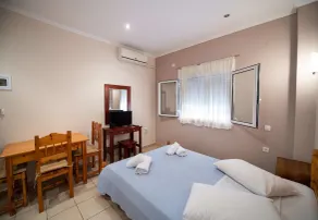 Irini Seaside Studios - Rom