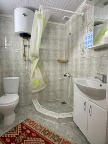 Alakol Guesthouse - Bathroom