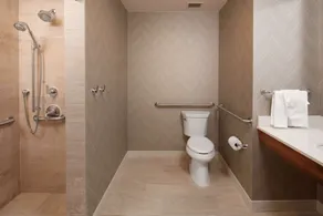 Embassy Suites by Hilton Amarillo Downtown - Salle de bain