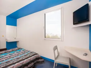 UNISOTEL ex hotelF1 Saint Brieuc - Room