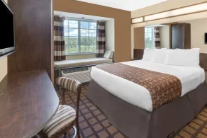 Microtel Inn & Suites by Wyndham Ozark - Rum