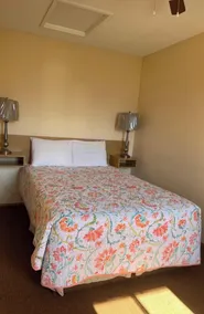 Y-5 Motel - Habitación