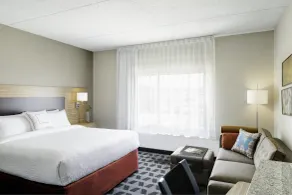 TownePlace Suites Kansas City At Briarcliff - Chambre