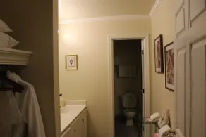 Hotel Chester - Bathroom
