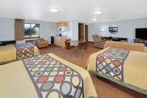 Super 8 by Wyndham Cody - Chambre