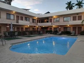 Quality Inn Ciudad Obregon - Piscine
