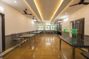 Hotel Kurunjii Residency - Restaurant