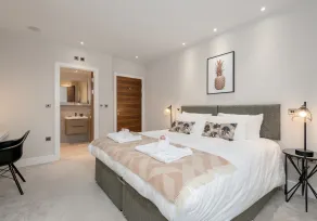 Silver Lining - Penthouse with parking - Room