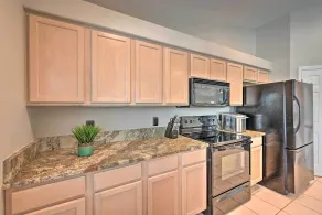 Dog-friendly Escape w/ Dock & Kayaks in Cape Coral - Interiør