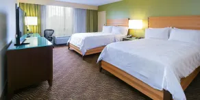 Holiday Inn Express & Suites - San Jose Silicon Valley by IHG - Room