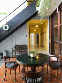 Matta Lodge Bali - Siddeområde i lobbyen