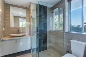 Yacht Harbour Tower 2 - Bathroom