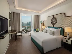 Grand Royal Riverside Hue , Fusion Collection - Vistas desde la habitación