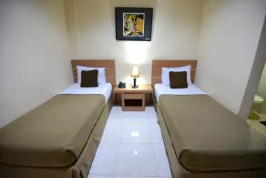 Graha DPT 33 Hotel - Værelse