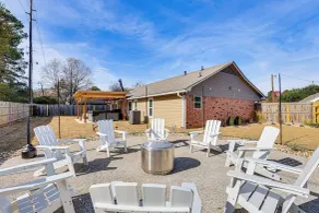 Hot Tub & Fire Pit: Home Near Downtown Texarkana - Innenbereich