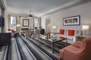 Omni Berkshire Place - Habitación