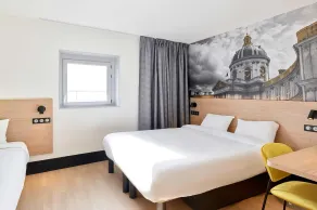 B&B HOTEL Reims Centre Erlon - Camera