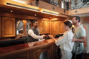 Alpin & Wellness Resort Hotel Ludwig Royal  - Réception