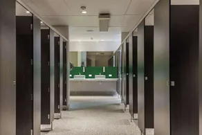 LyLo Christchurch Airport - Bathroom