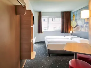 B&B Hotel Würzburg-City - Chambre