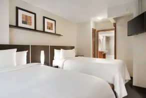 Embassy Suites Montréal by Hilton - Chambre