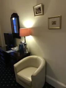 Alexander Guest House - Chambre