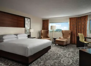 Hilton Atlanta Airport - Room