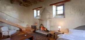 Artsistas Houses - Room