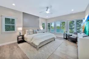 Kempton Cove - Rom