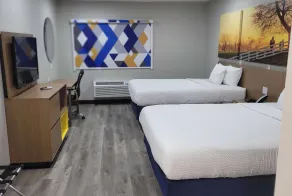 Days Inn by Wyndham Childress - Room