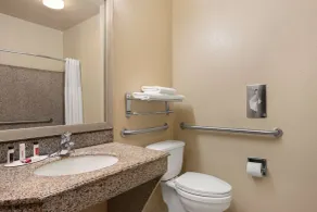 Baymont by Wyndham Clute Lake Jackson - Salle de bain