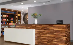 Hampton Inn & Suites By Hilton York - Image 1