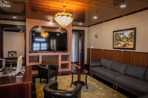 The Ambassador's Terrace - Lobby