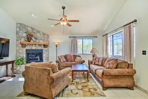 Sunny Tucson Home w/ Patios on 5 Acres! - Interiør