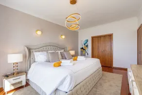 Luxury villa with private heated pool, garden and views of the sea and mountains. - Rom