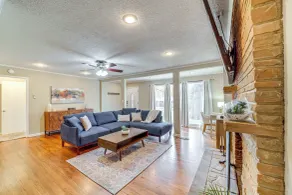 Tulsa Home 5 Mi to Downtown: Groups Welcome! - Innenbereich