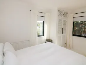 West Island - Room