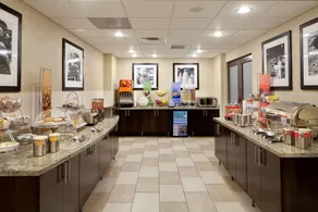 Hampton Inn & Suites Chicago/St. Charles - Restaurant