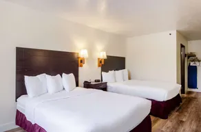 Americas Best Value Inn & Suites Ft Collins E at I-25 - Chambre