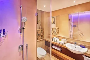 Vivanta Jammu City Centre - Bathroom