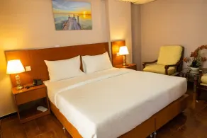 Three 888 Hotel - Room