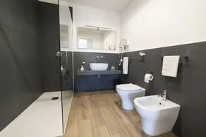 B&B Ruggero Settimo - Room & Suite - Værelse