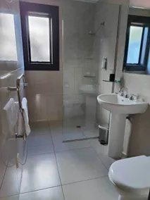 Gateway Motor Inn - Badezimmer