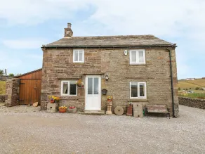 New Cottage Farm - Interior