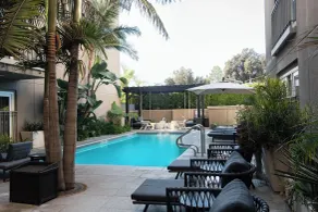 Hotel Amarano Burbank-Hollywood - Vue de la chambre